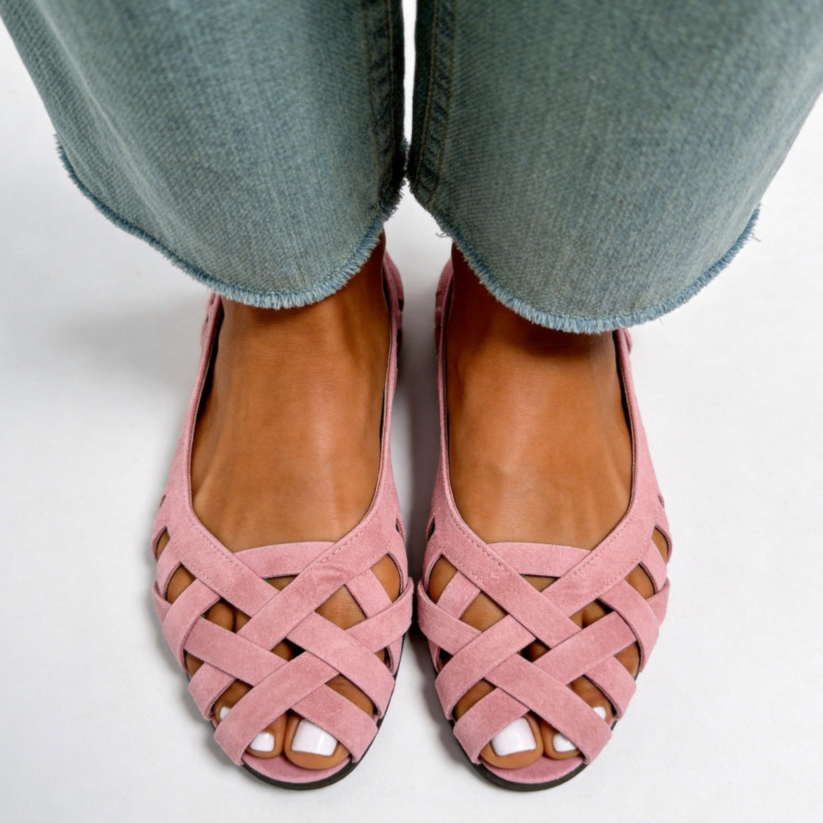 Flat bottomed hollow hole shoes anti slip beach sandals for women
