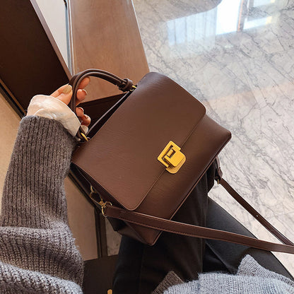 Single shoulder crossbody handbag