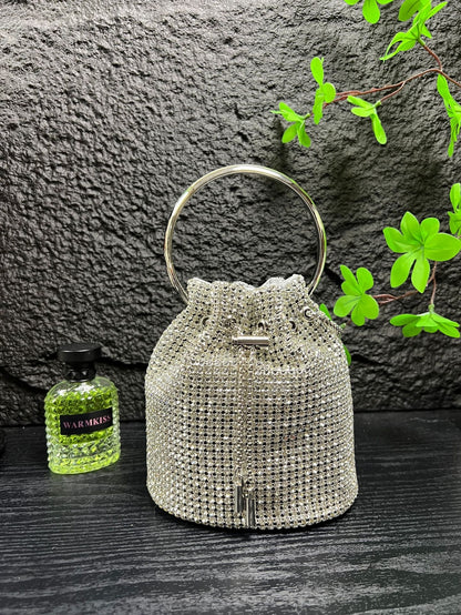 Diamond bucket bag for women