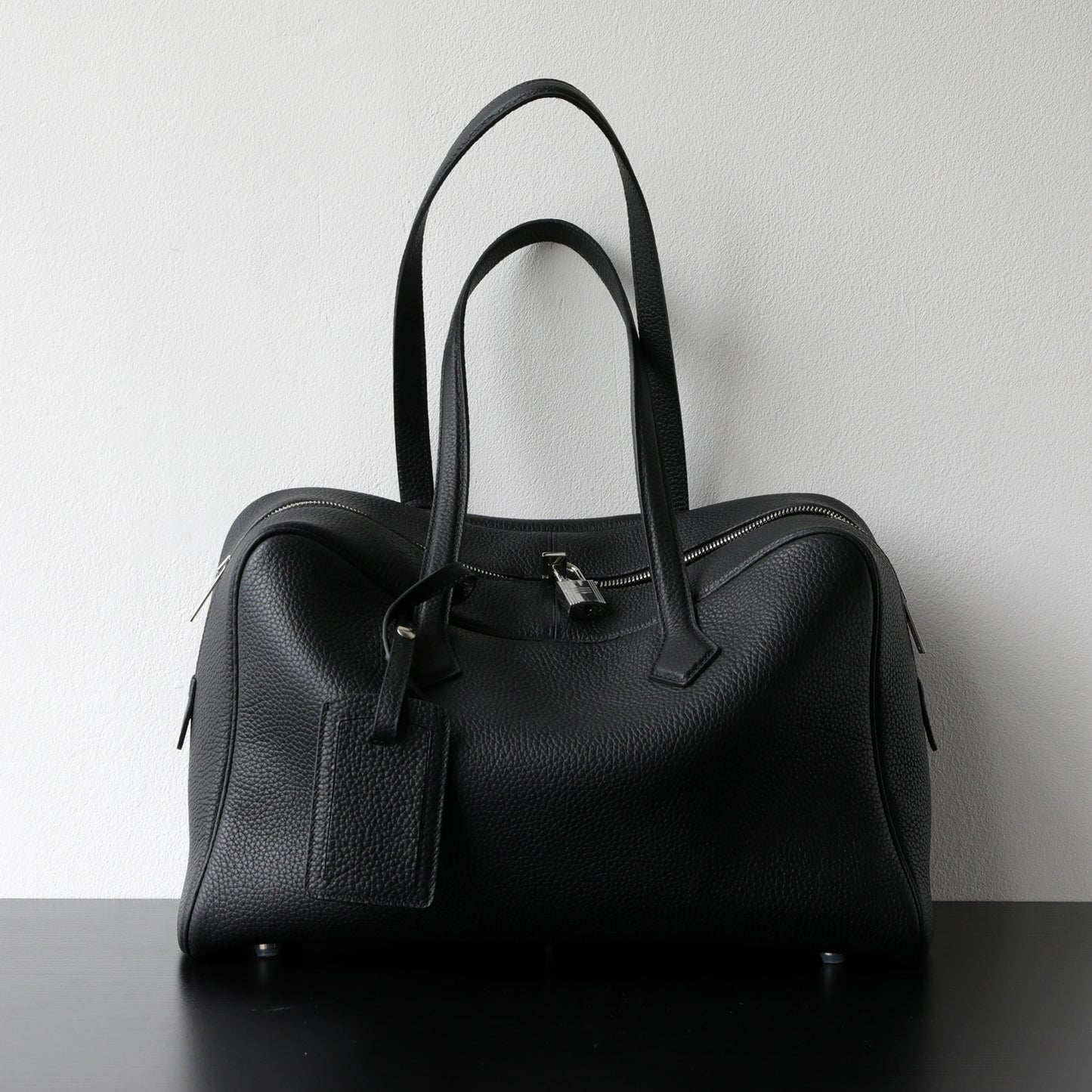 Ladies' hand-held crossbody bag