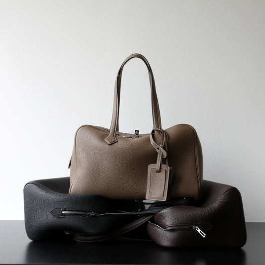 Ladies' hand-held crossbody bag